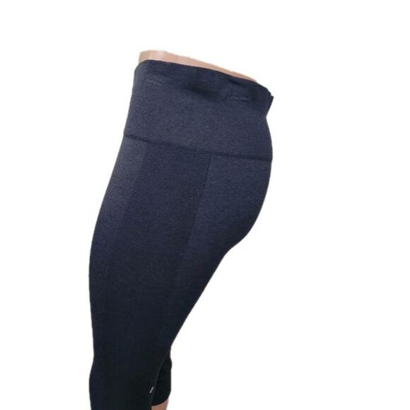 Lululemon Seamlessly Street Crop Leggings Women's Size 8 Cadet Blue Yoga - Picture 6 of 13